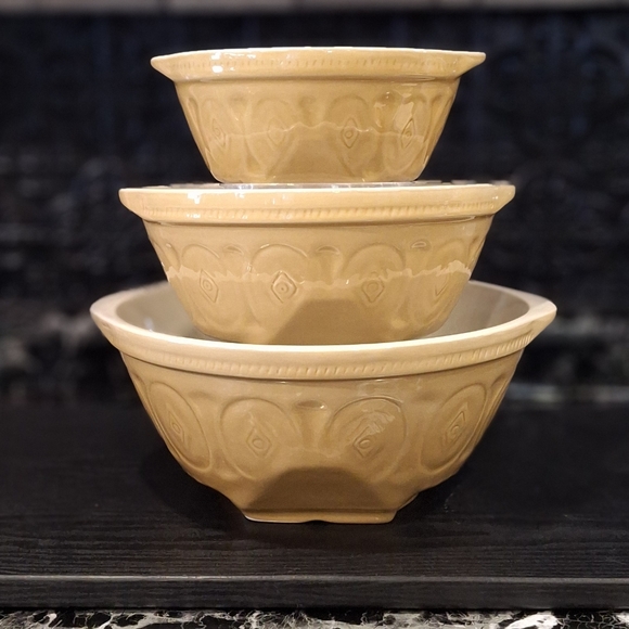 Heavy Duty Stoneware Ceramic Mixing Bowls, Vintage Gripstand Style Bowls - Picture 16 of 16